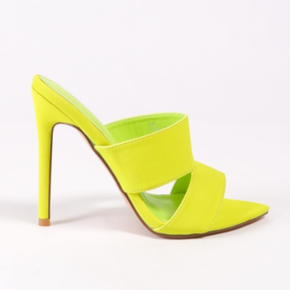 Pointy Toe Double Band Mules in Lime - Picture 5 of 5